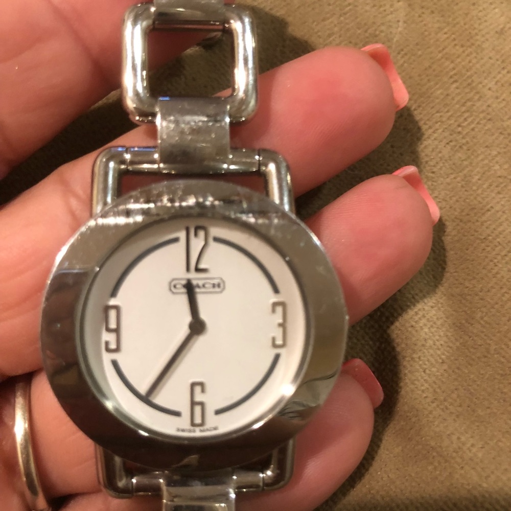Coach watch - Picture 2 of 2